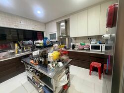 Richards Avenue (D19), Terrace #568013331